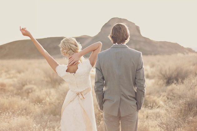 Romantic, Dreamy Bridal Shoot In The Utah Desert