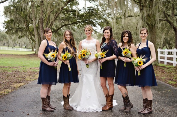 Country Sunflower Wedding: Kristen + David