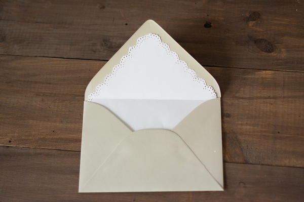 DIY Envelope Liner | The Perfect Touch