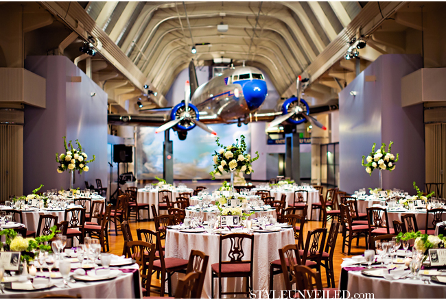 A Dearborn Michigan Wedding at the Henry Ford Museum