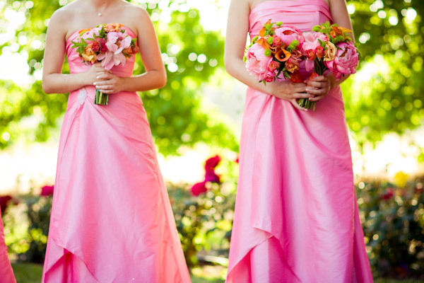 Real Wedding Wednesday: Pretty in Pink Barn Yard Bliss
