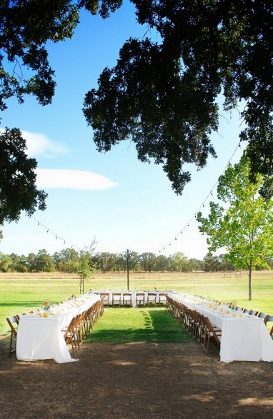 1920's Country Inspired Evening Picnic Wedding by Emily Heizer Photography
