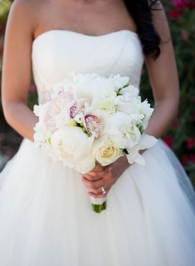 Inspired by this White and Magenta Woodland Hills Wedding