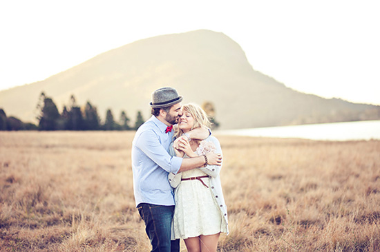 Elska and Andrewâ€™s Country Style Engagement Shoot