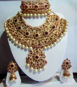 Indian Bridal Jewelry Trends : 2009