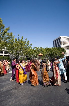 Stunning Los Angeles Indian Wedding by Skye Blu Photography