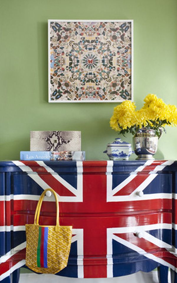 Inspired by this English Pride Home