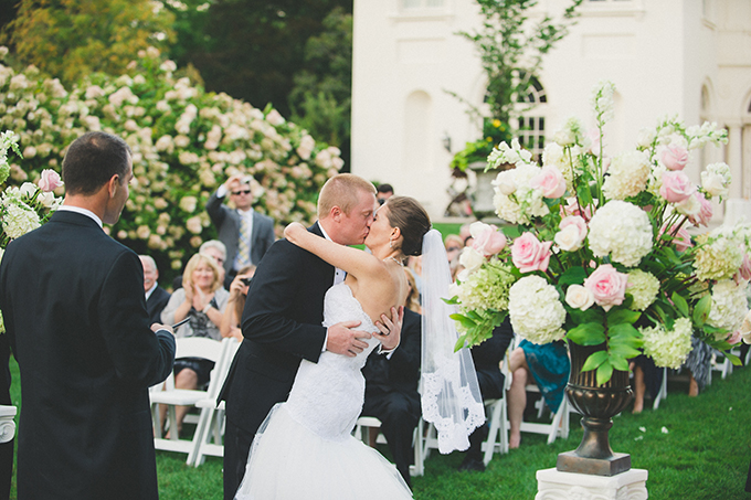 A Classic and Chic Neutral Wedding