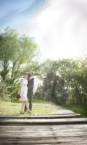 Quirky, Rustic, Vintage Bridal Shoot: Lace & Lovebirds