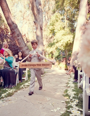 {Real Wedding} Lauren & Scott: Peach & Coral Romantic Malibu Wedding