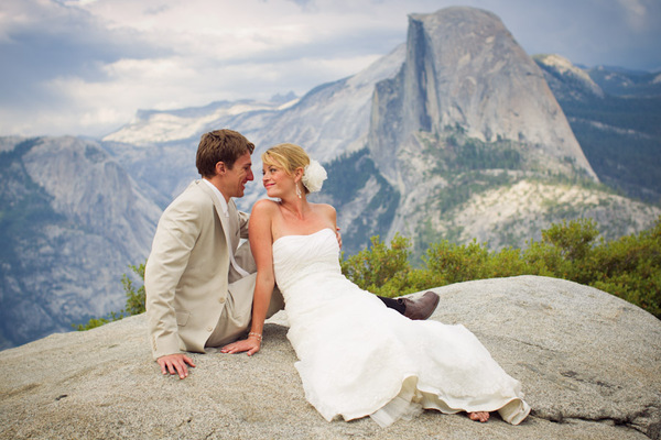 Magical Yosemite Wedding Full of Family Tradition