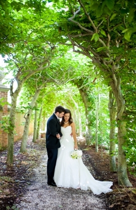 Bright Green Modern Wedding from Rebekah Hoyt Photography