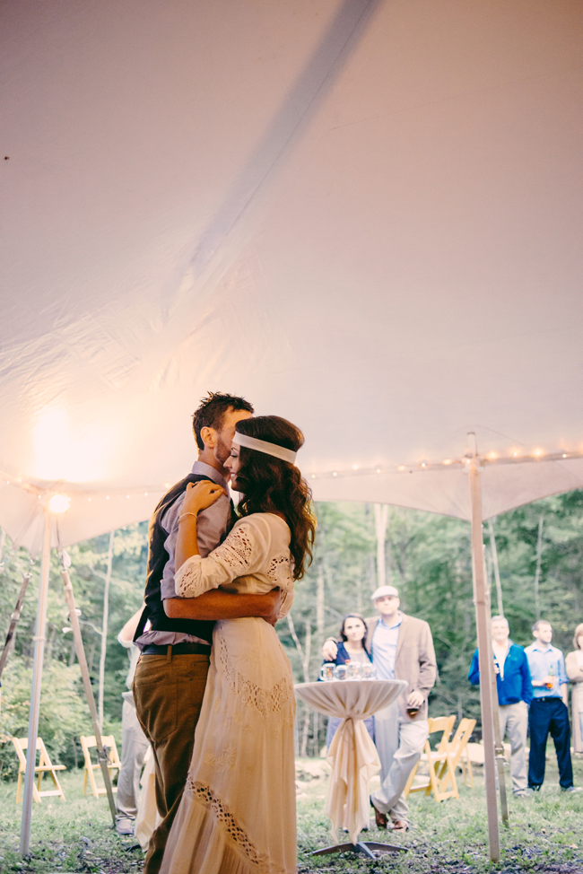 Unique and Down To Earth Wedding at Laughing Waters Retreat Center