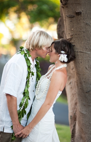 Jessica & Trey's Eco Friendly Hawaii Wedding