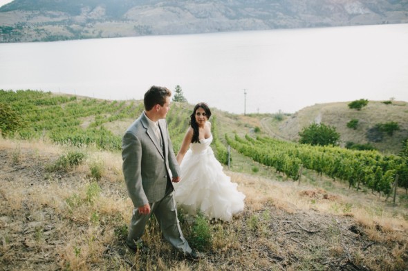 A Wedding By The Lake: Ashley + Grant