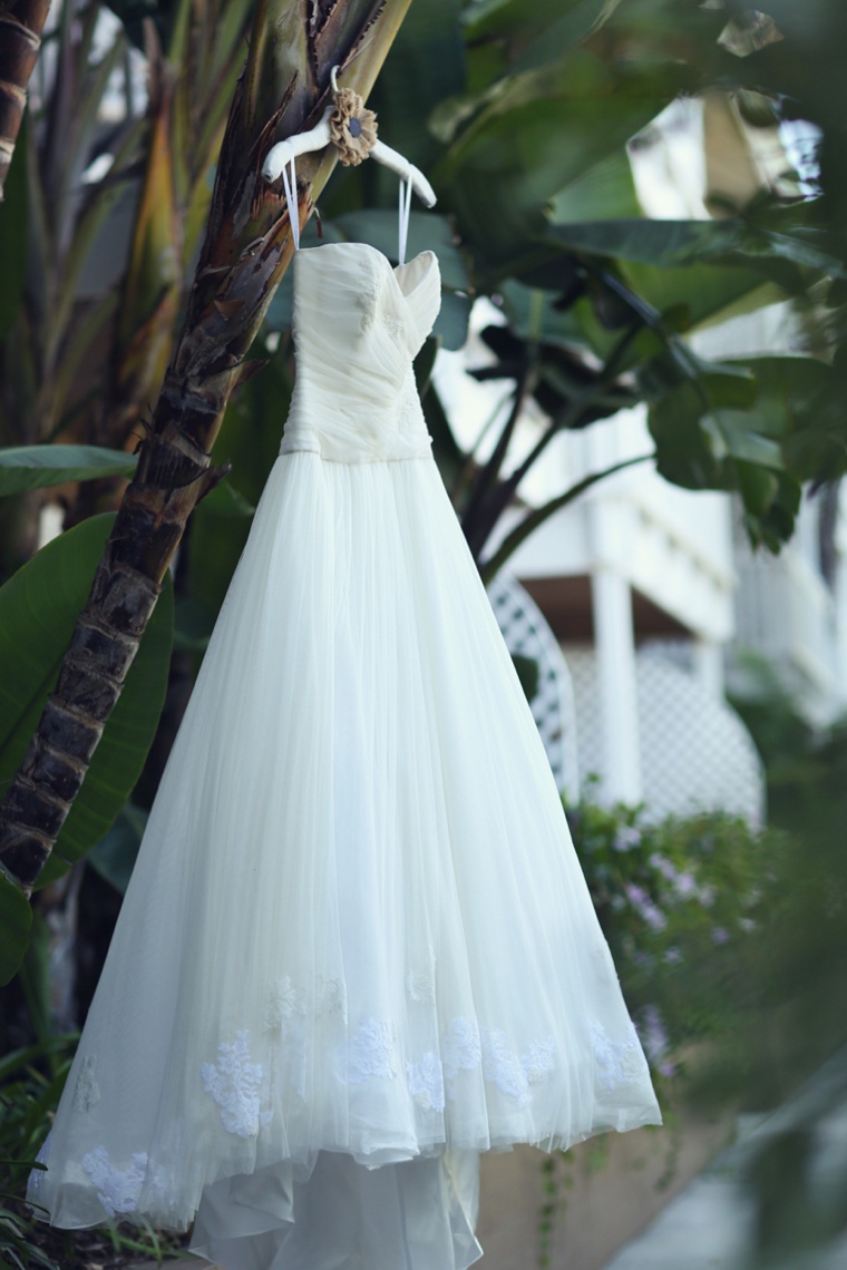 Elegant Coastal-Themed Navy and White Wedding
