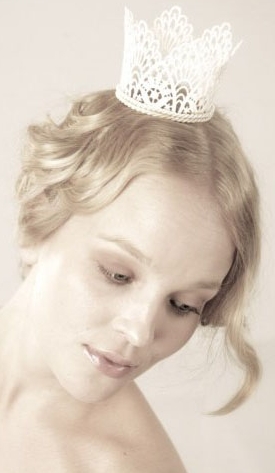 Unique Bridal Hair Accessories & Mini Crowns by Parant