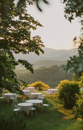 Beautiful botantical, bird-watching wedding in Assisi