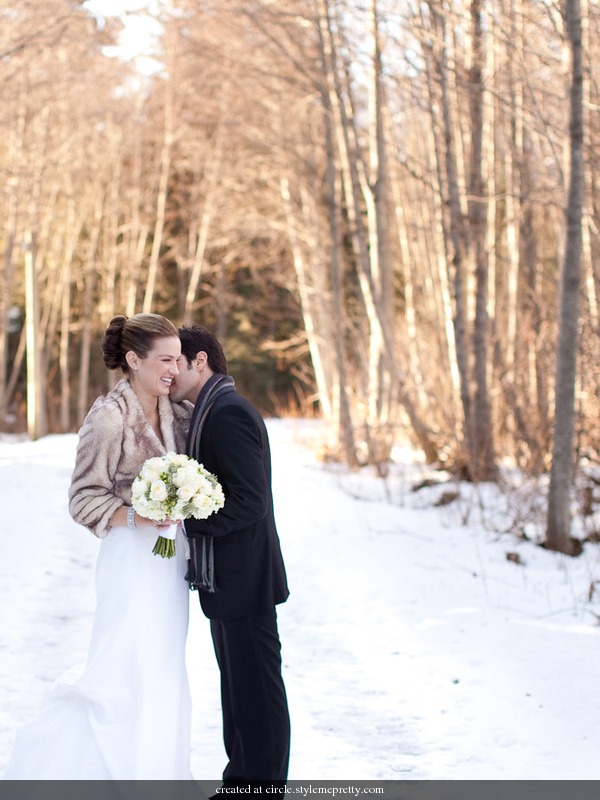 Winter Wedding Photography: a Snowy White Snuggle