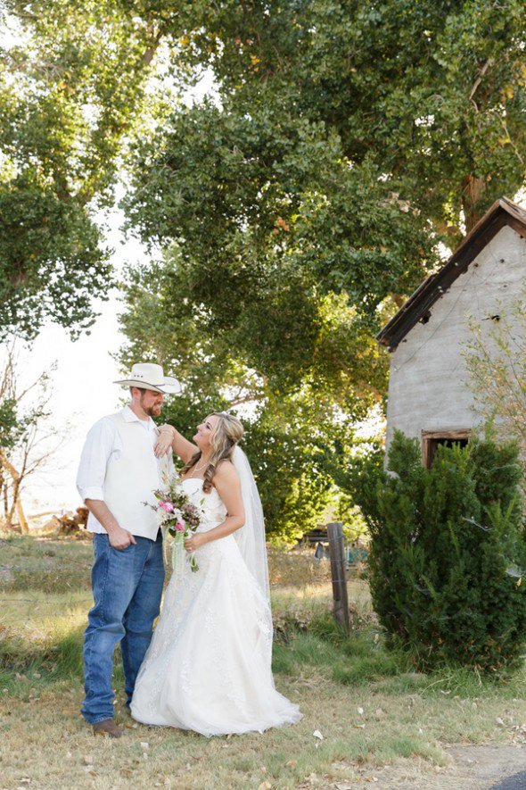Country Glam Wedding: Heather + Brian