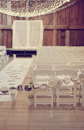 {Real Wedding} Angela & Craig: Handmade Vintage Wedding With Tons of Personal Touches