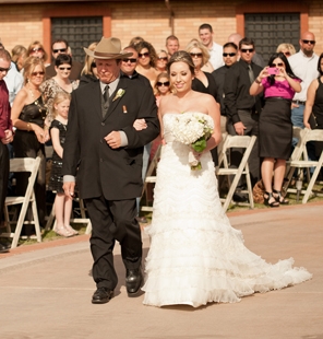 A Paso Robles Wedding at Windfall Farms