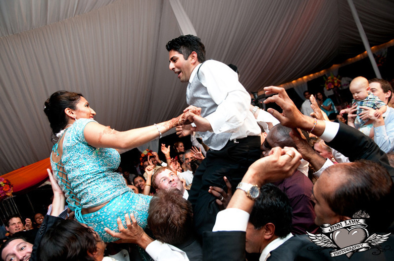 Featured Indian Wedding : Leena loves Suneel, Finale!