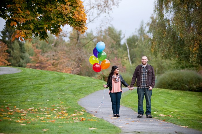 Rianne & Keithâ€™s Colorful Fall Engagement