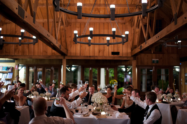 A Berkelou Book Barn Wedding from Tealily Photography