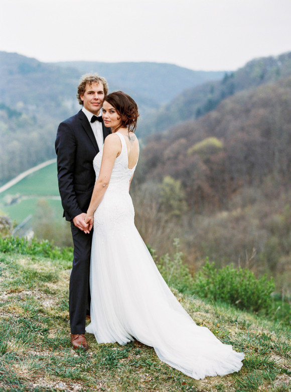 Romantic relaxed Winter real wedding