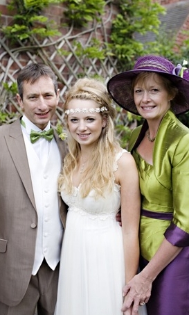 Green, Yellow & Daisy Filled Boho Wedding