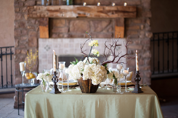 Elegantly Spring Styled Shoot by Comfort Witcher