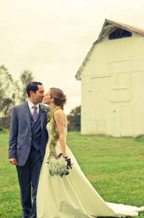 {Real Wedding} Sara & Joe: DIY Autumn Wedding at the Bride's Parents' Maryland Home