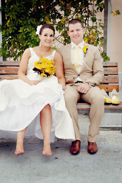 barefoot_bride_wedding_day