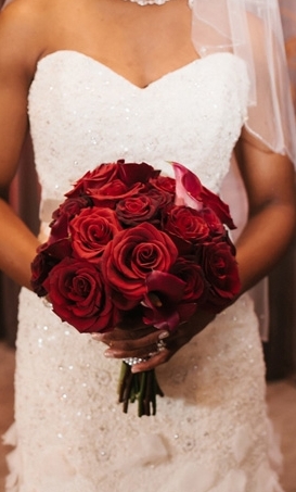 Real {Dallas} Wedding with Red, Gold, and Purple Details: Dannie + Kenneth