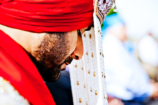 Traditional Sikh Wedding with Modern Style