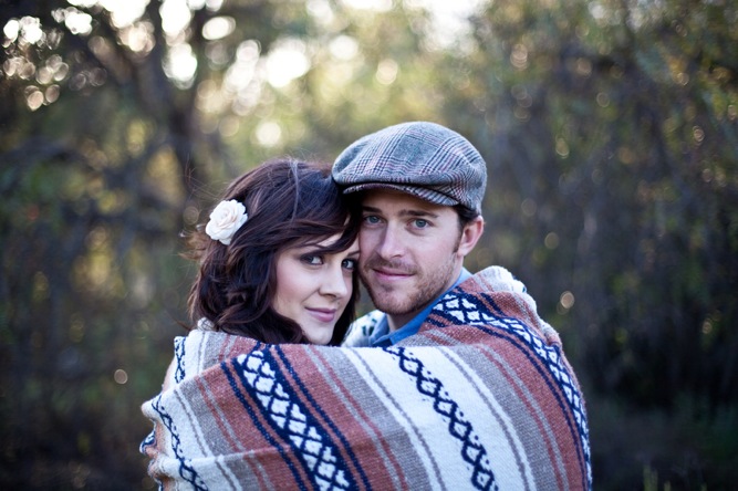 Into The Woods With Coffee & Blankets: A Cosy Engagement Shoot