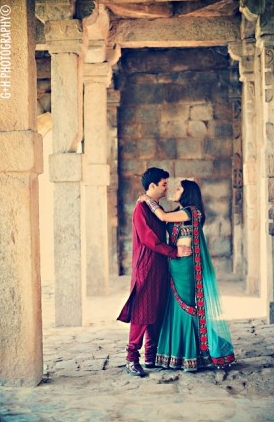 Romance at Qutub Minar by G+H Photography