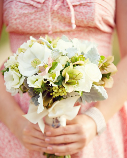 Sunday Bouquet: Green & White Rustic Chic Bouquet