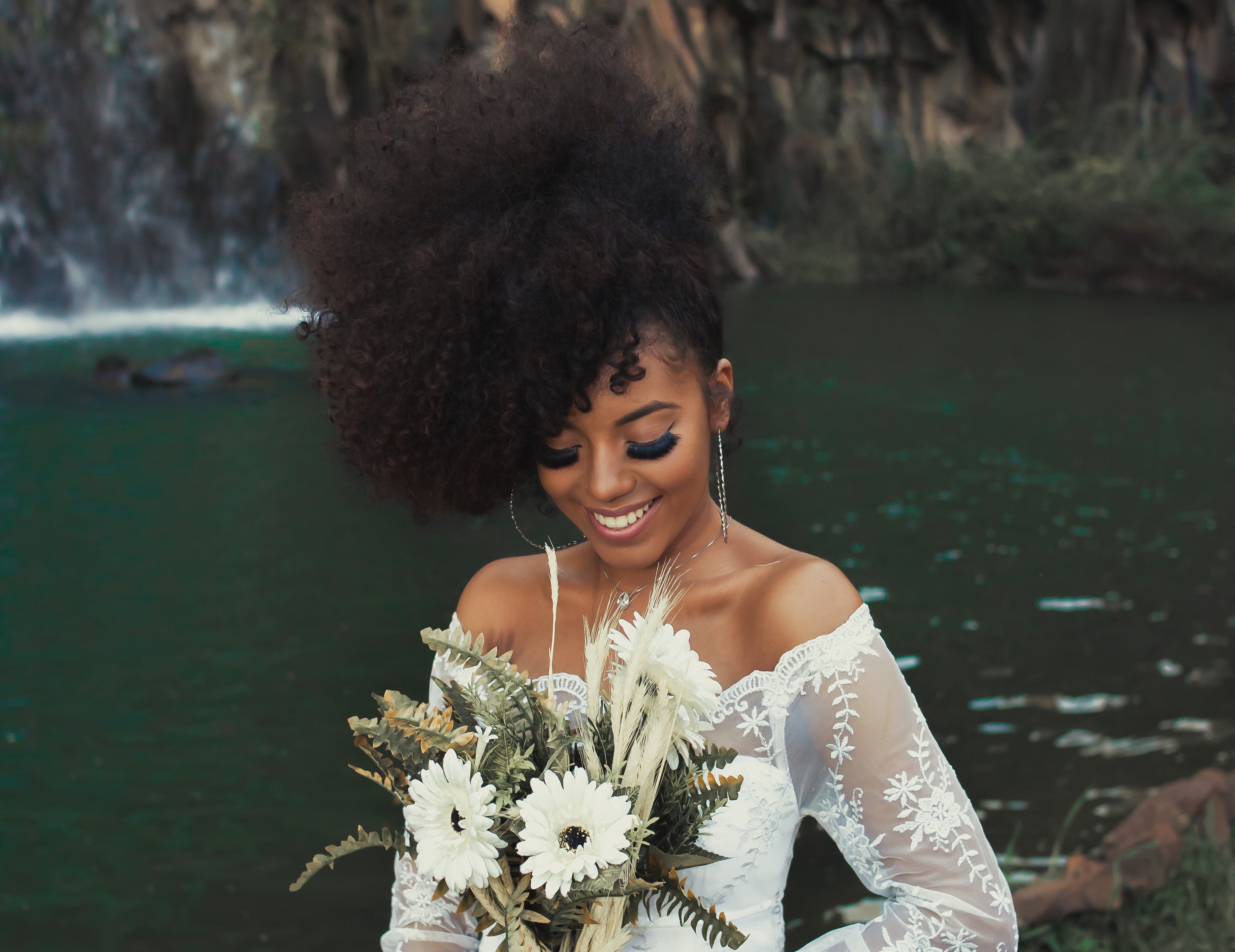 25 Hairstyles for Natural Hair Black Brides