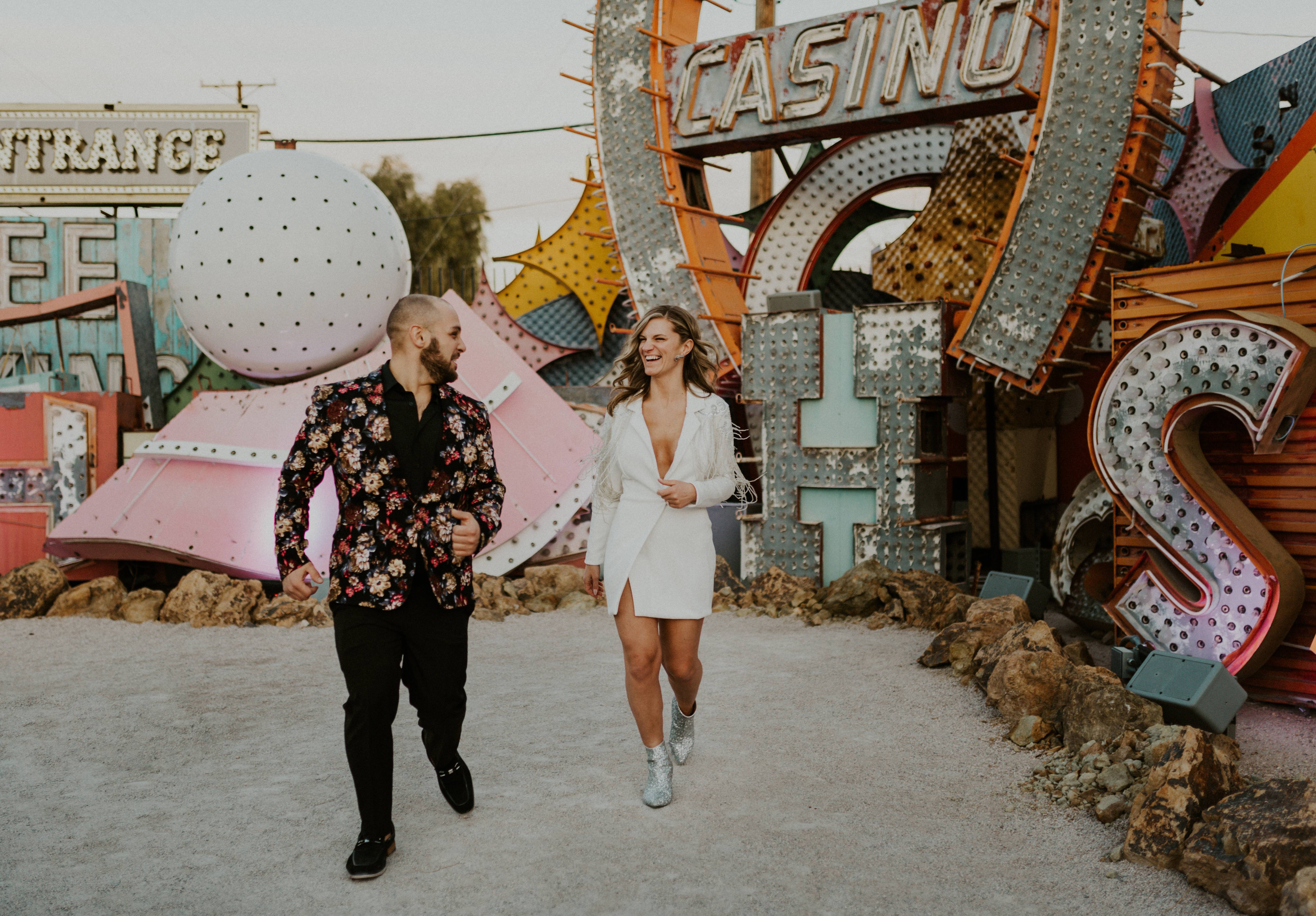 Las Vegas: Fascinating Neon Boneyard