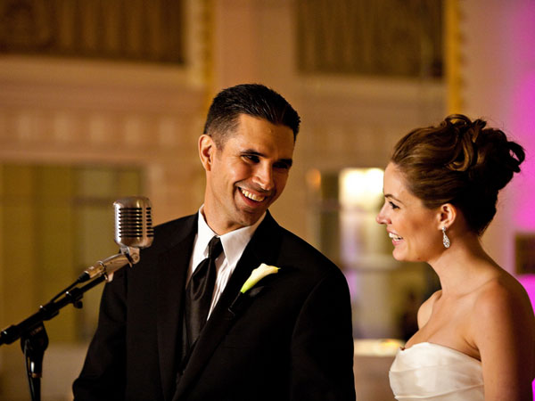 25 Ways to Give Thanks at Your Wedding