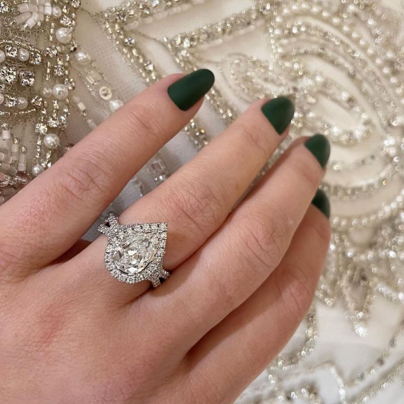 L'Amour Crisscut Pear Shape Diamond Engagement Ring