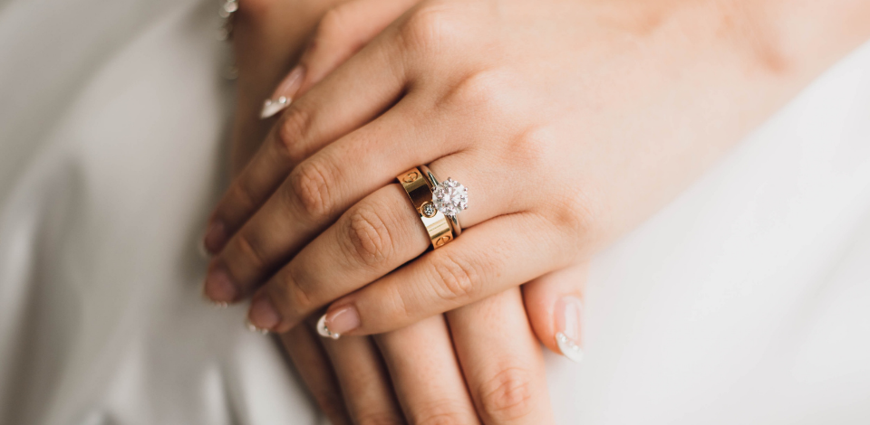 How to Drop a Hint About the Engagement Ring You REALLY Want