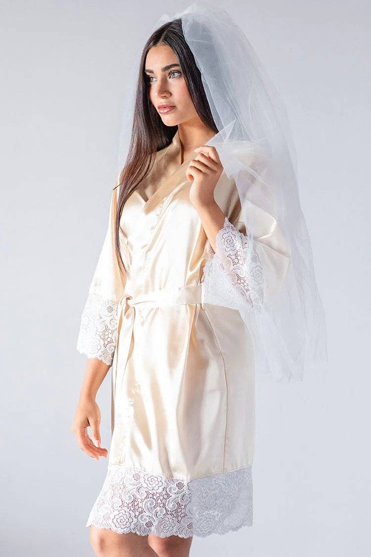Champagne Lace Bridal Robe by Pretty Robes&nbsp;