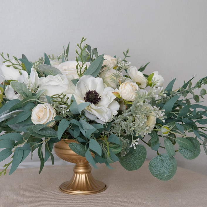 White Anemone Centrepiece Image 1