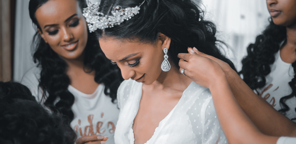 5 Makeup Products You NEED for your Wedding Day