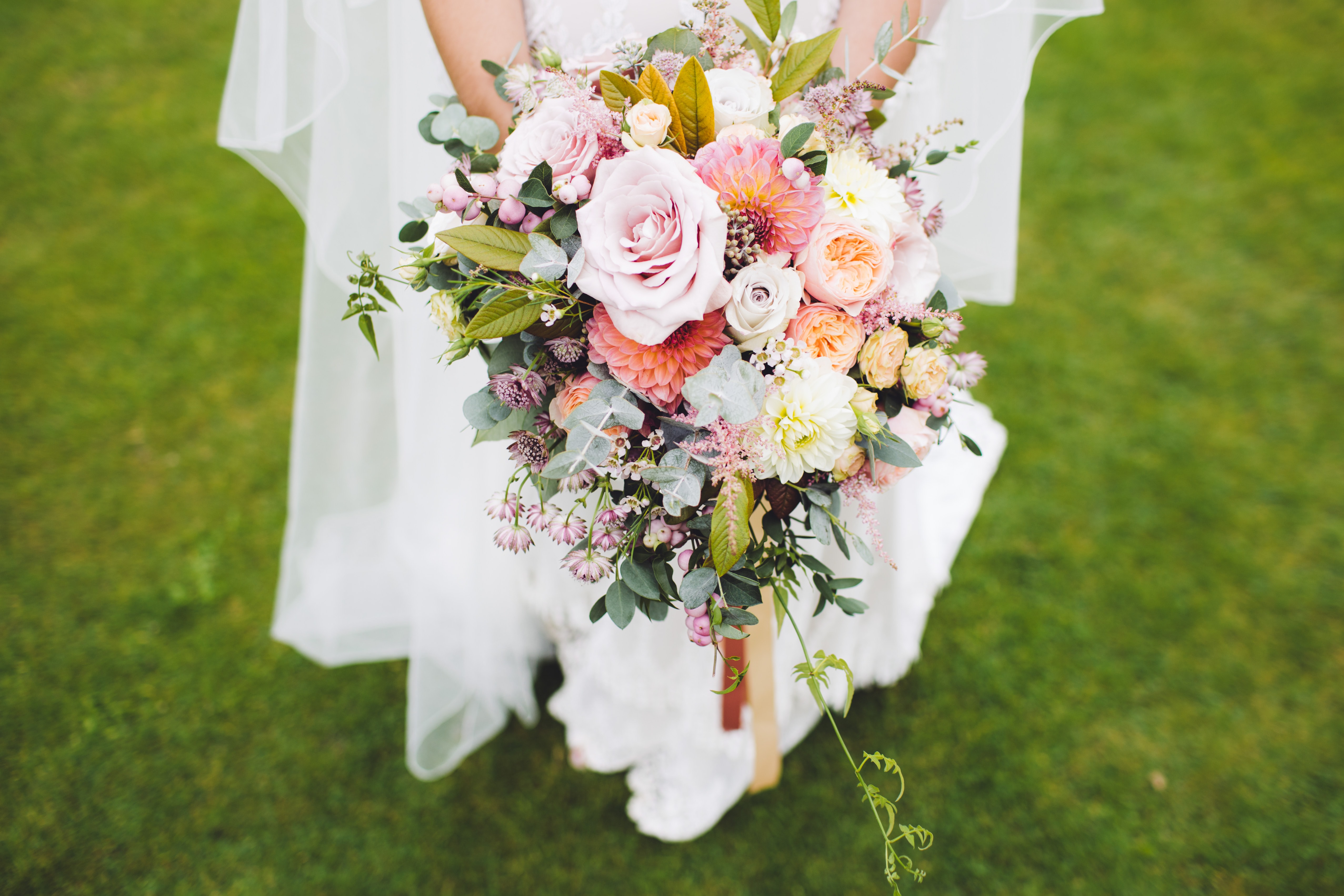 10 Questions You NEED to Ask Before Booking a Florist