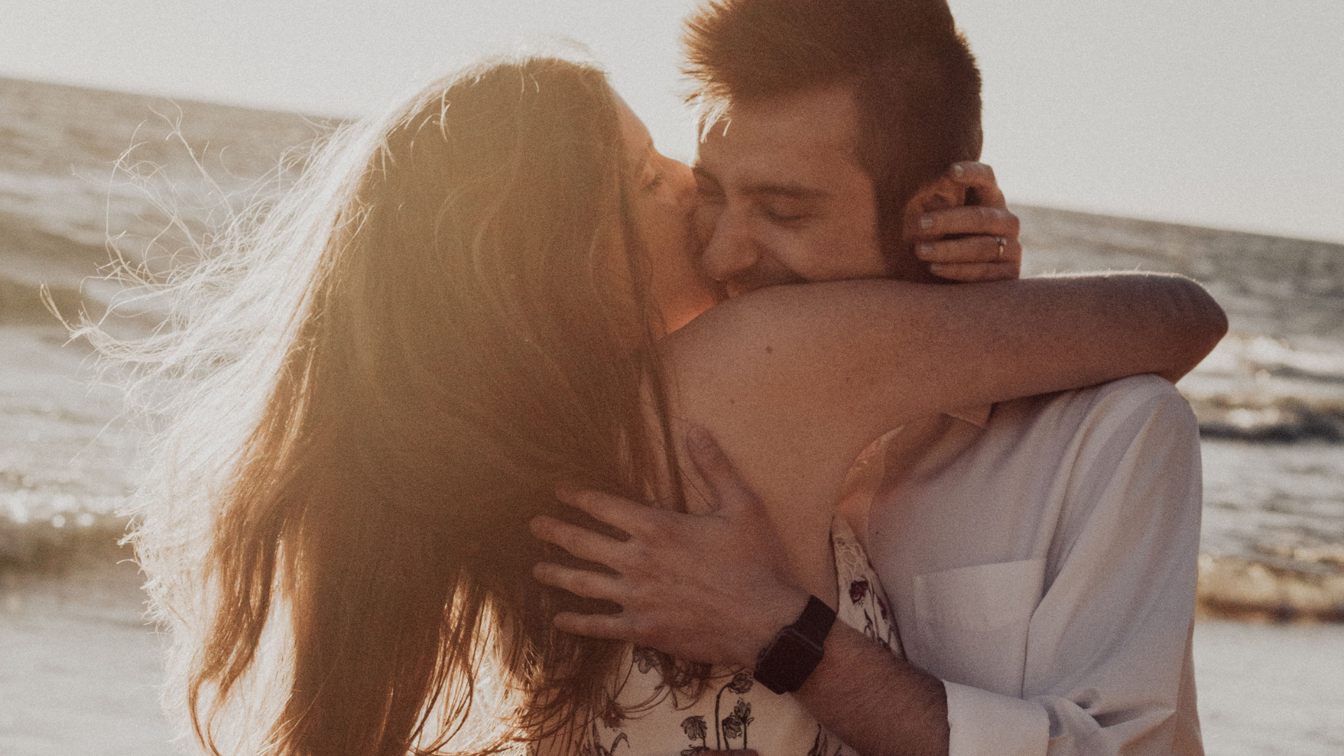 8 Things NOT to Do Right After Getting Engaged